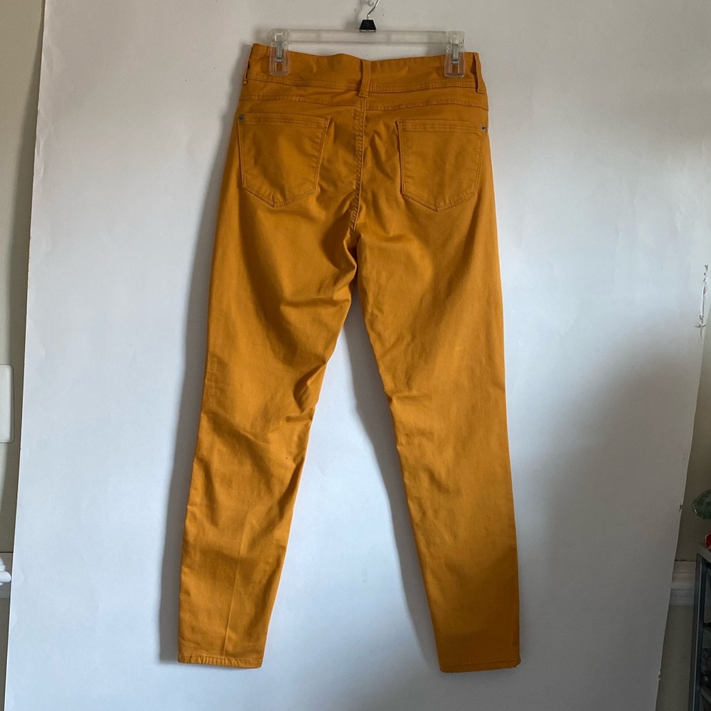 MUSTARD MID RISE SKINNY PANTS - Picture 7 of 9